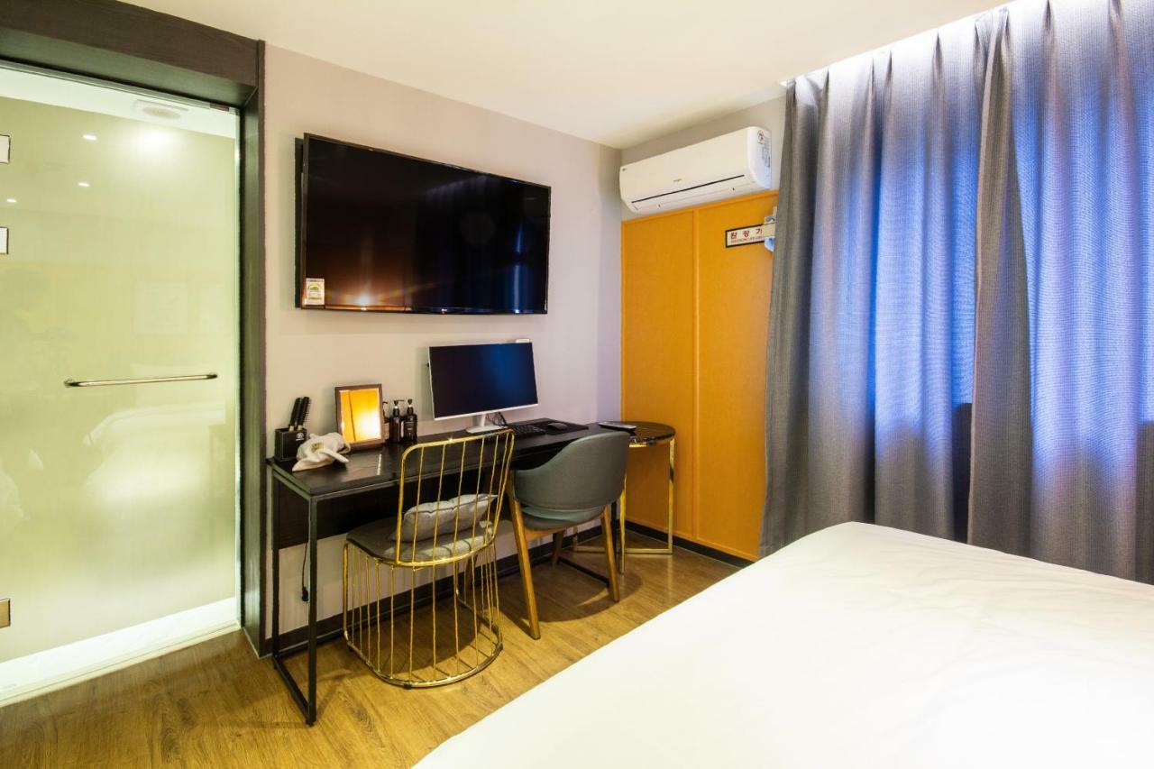 Browndot Hotel Centum Busan Exteriör bild